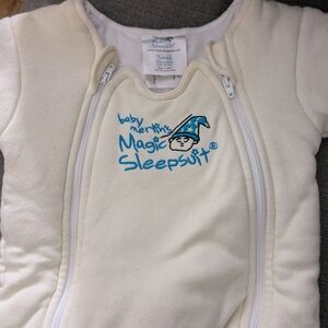 Baby Merlin's Magic Sleepsuit size Small 3-6m 12-18lbs) in Cream